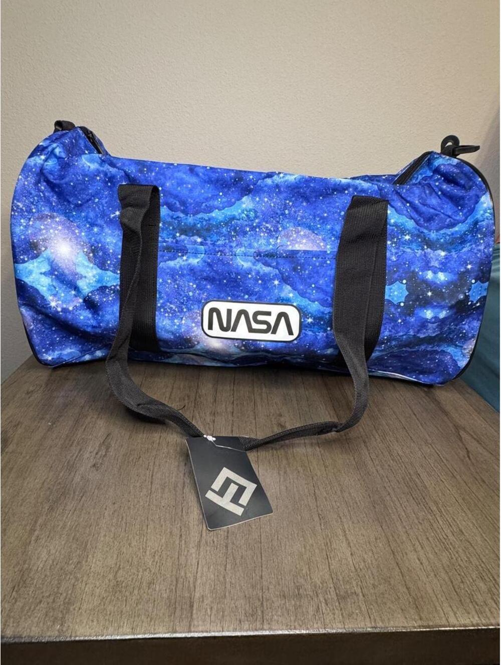 🚀 NASA Galaxy Print Duffle Bag – NWT 🌌